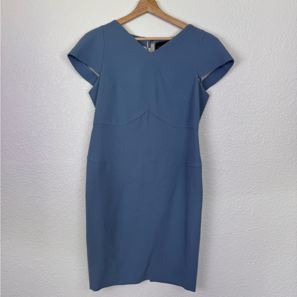 Roland Mouret Tournay Sheath Dress in Light Blue/Slate Wool Size 12 Lmtd Ed Saks